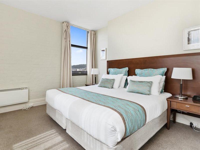 Launceston Central Apartment Hotel Official Экстерьер фото
