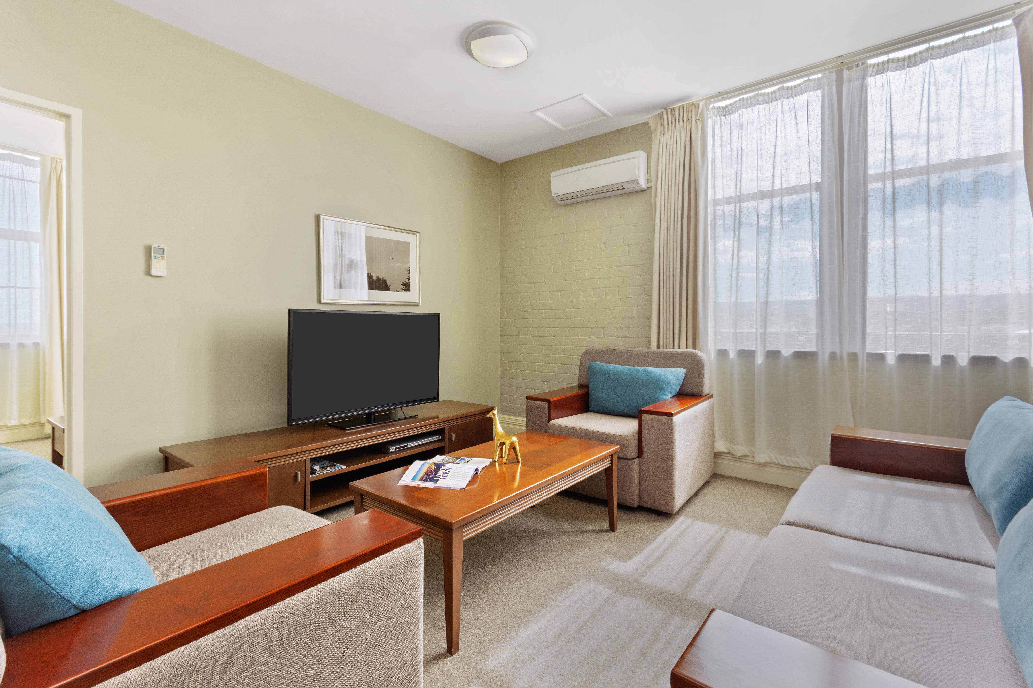 Launceston Central Apartment Hotel Official Экстерьер фото